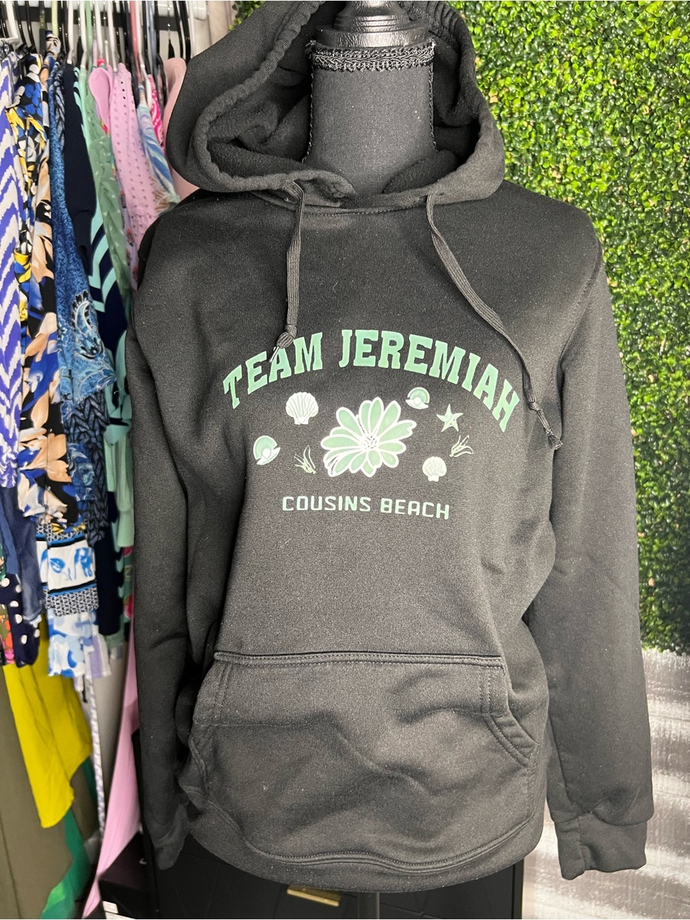 Source Unknown Black Hoodie with Mint Green 'Team Jeremiah' Beach Graphic